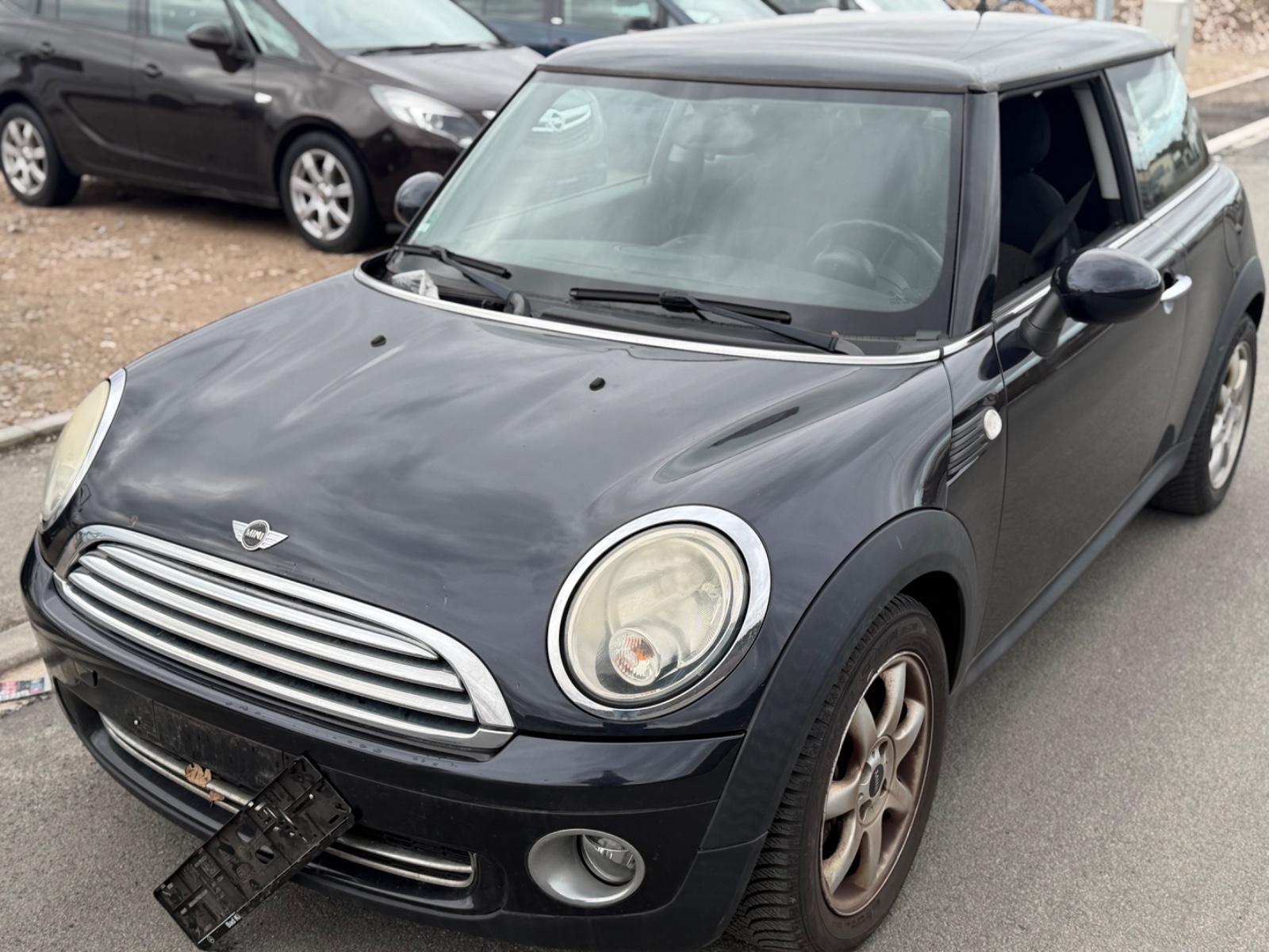 MINI COOPER 128.000 KM NEU TÜV