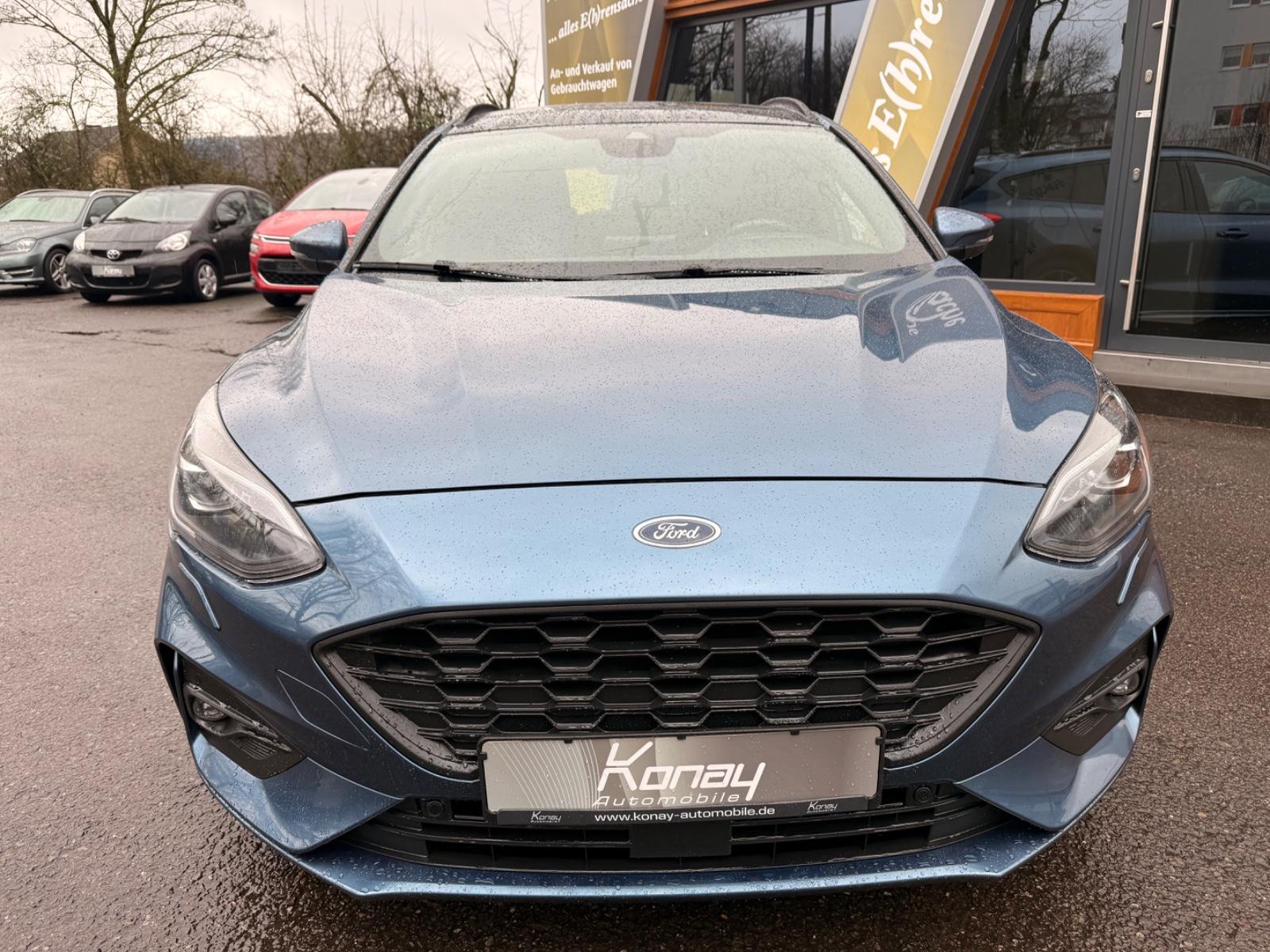 Ford Focus Turnier ST-Line*schw.AHK*Pano*HUD*LED*B&O