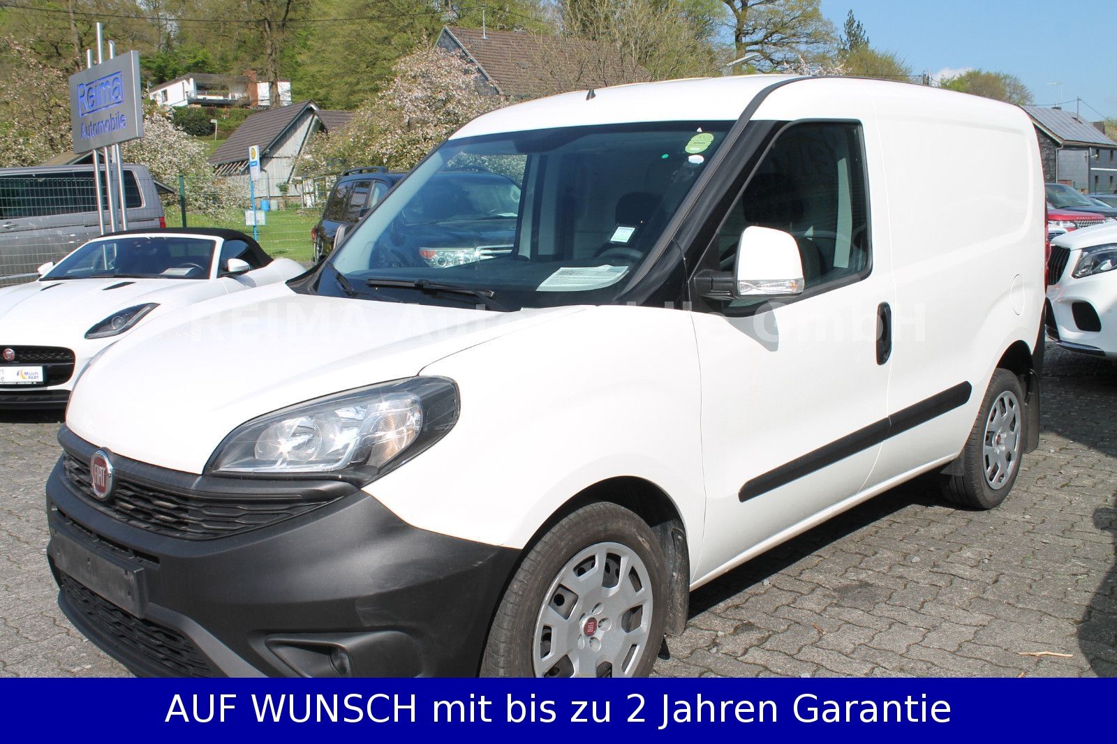 Fahrzeugabbildung Fiat Doblo Doblò SX 1,6 D  Kasten, Klima, Apple Car