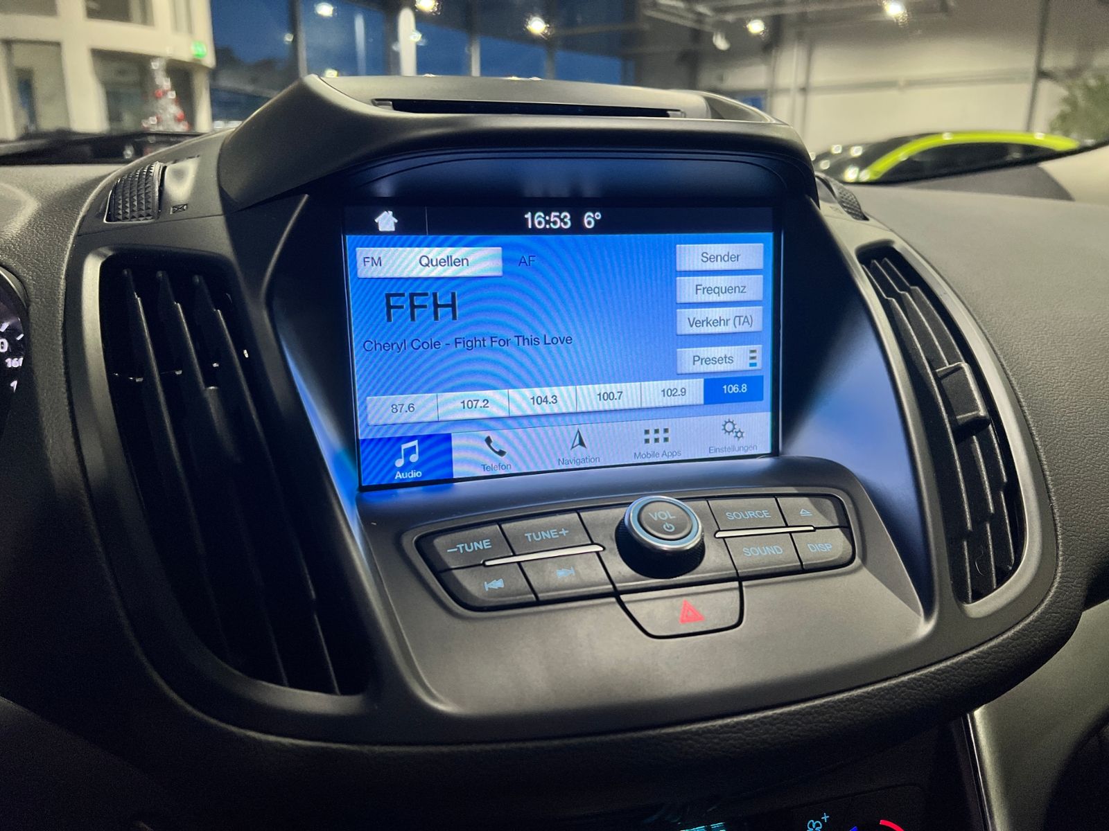 Fahrzeugabbildung Ford Kuga Cool & Connect AHK SHZ NAVI KLIMA
