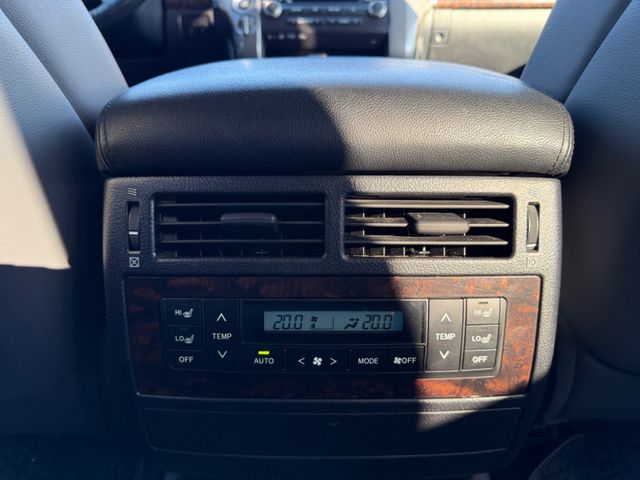 Toyota Land Cruiser 200 Executive V8 DIESEL