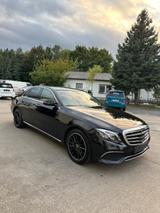 Mercedes-Benz E 350e Burmester-Pano-Ambiente-Keyless-360Kamera - mit Hybrid-Antrieb: Luftfederung, Limousine