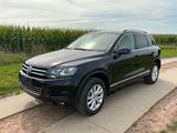 Volkswagen Touareg 3.0 V6 TDI Tiptronic BlueMotion Blue... - Volkswagen Touareg aus 2010: V6