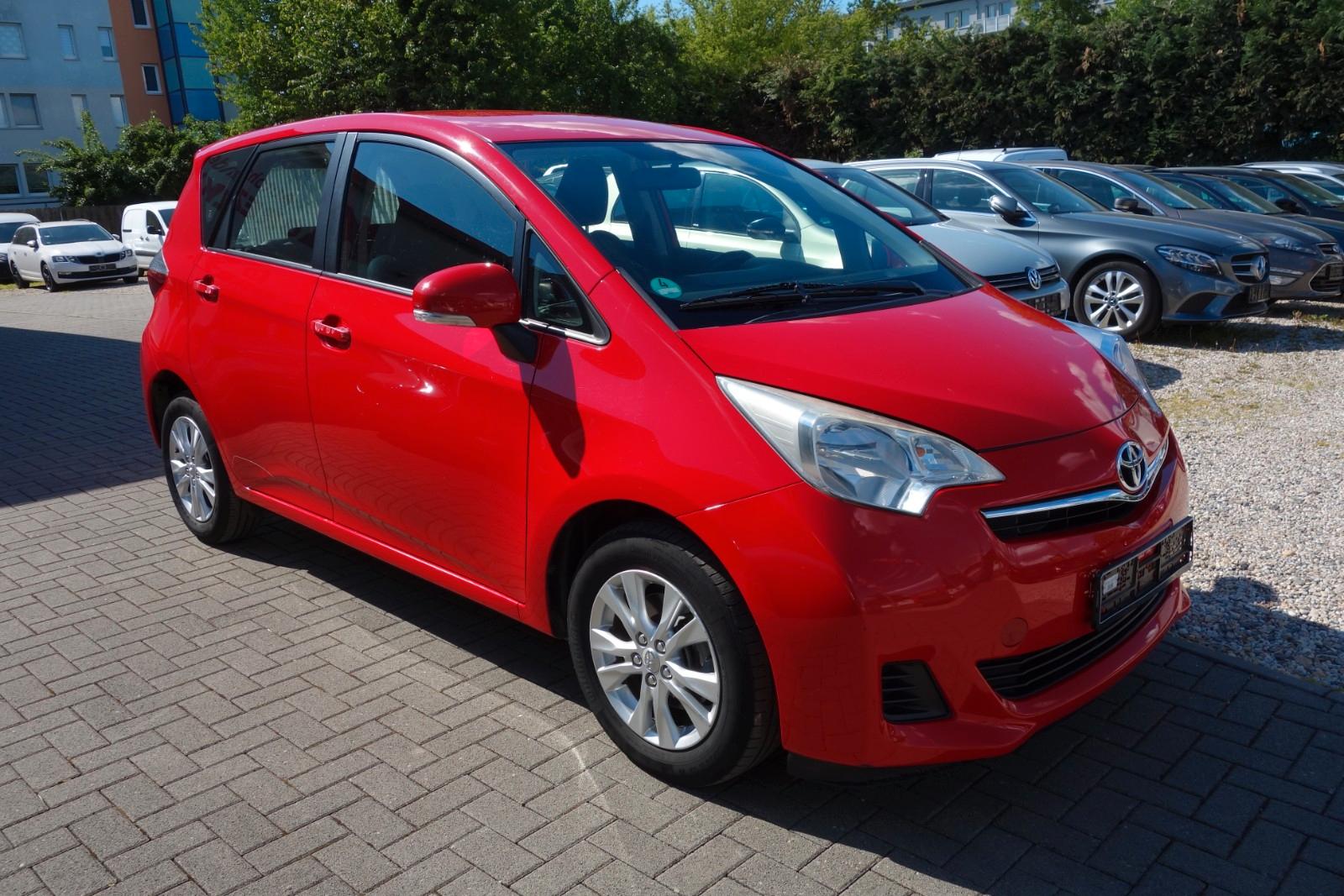 Toyota Verso-S Life 1.3 Automatik 1.HD/KLIMA/NAVI/AHK