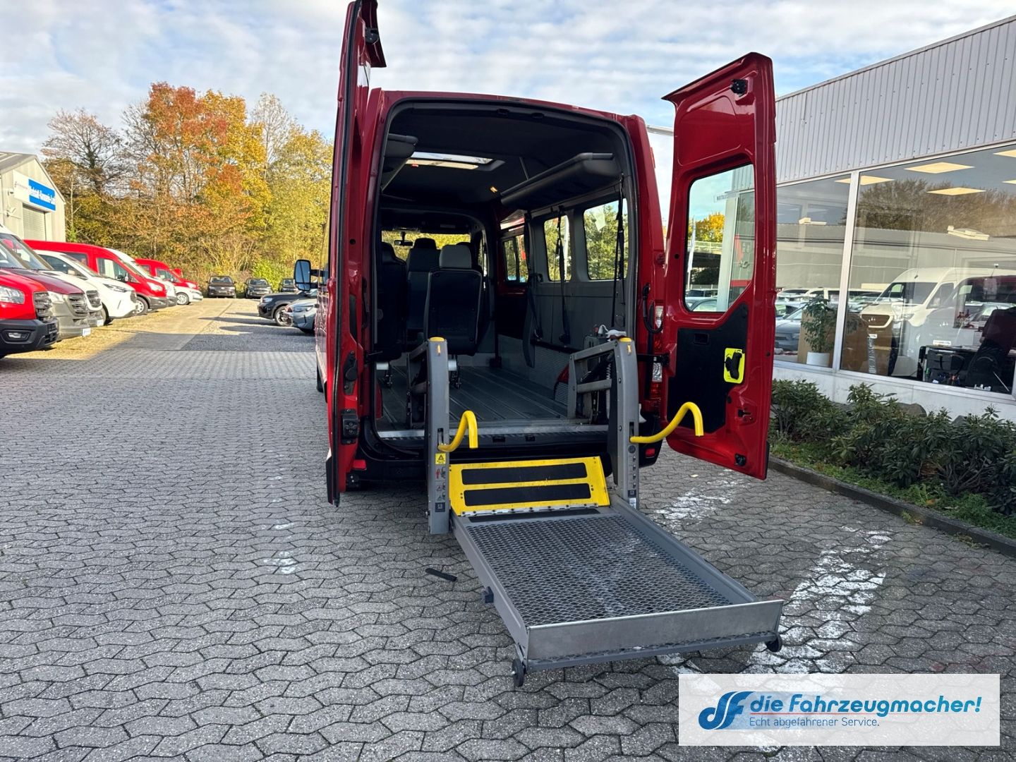 Fahrzeugabbildung Opel Movano PDC BT el.SP ABS Berganfahrass. *8078