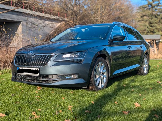 Skoda Superb 2.0 TDI SCR 140kW DSG Style Combi Style