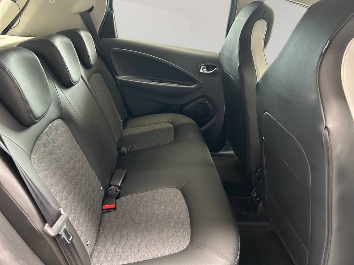 Fahrzeugabbildung Renault ZOE E-Tech 100% el. INTENS Batteriekauf R135 Z.E