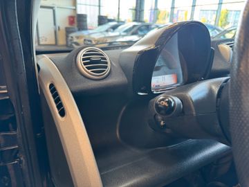 Smart ForTwo *SitzHZ*StandHZ*NAV*TÜV-1027*