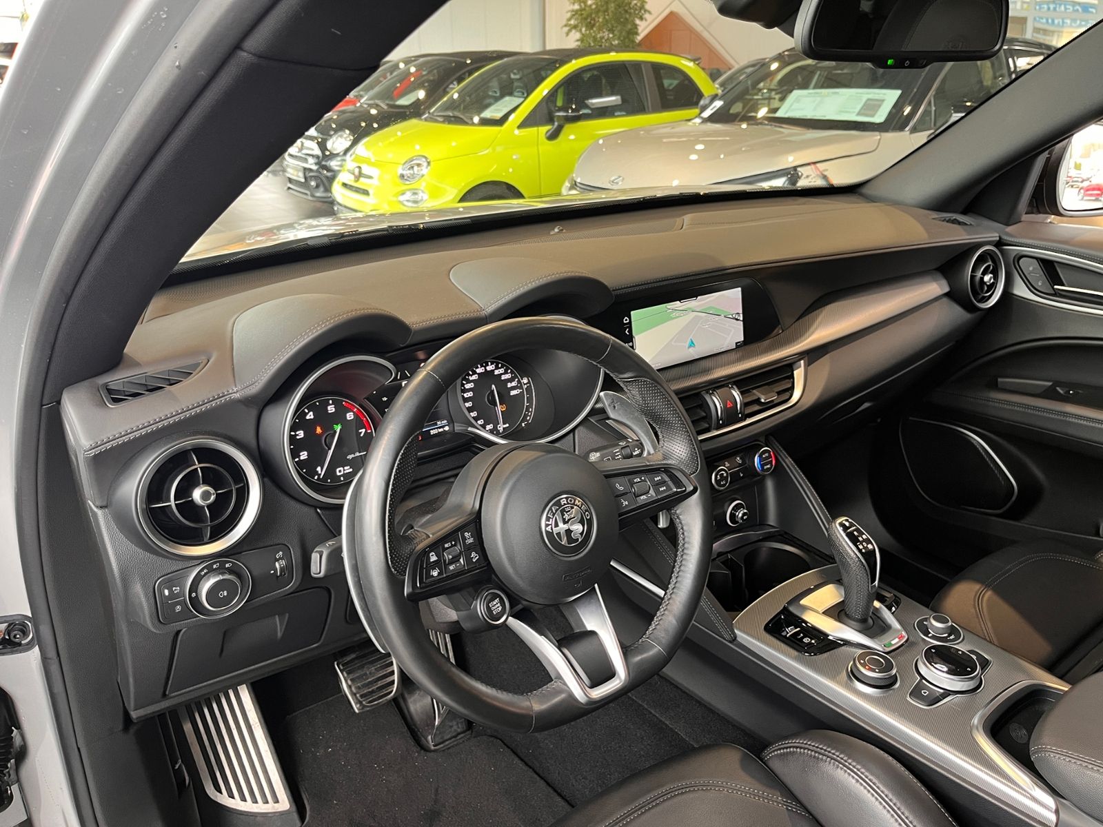 Fahrzeugabbildung Alfa Romeo Stelvio Veloce Q4 ACC NAVI LEDER AHK