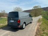 Volkswagen T6 Transporter Klima PDC LED AHK Bremsen neu - Volkswagen T6 Transporter: Grau