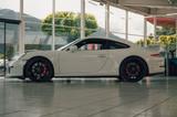 Porsche 991 GT3 *WITH NEW ENGINE BY PORSCHE STUTTGART - Porsche: New