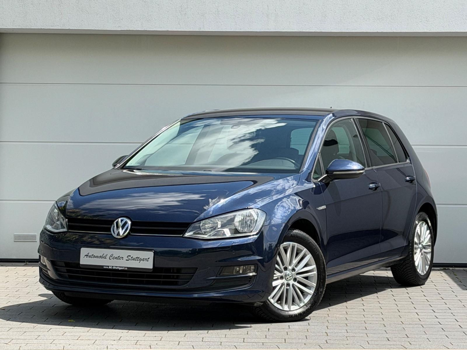 Volkswagen Golf VII Lim. Cup BMT NAVIGATION+2xPDC+SHZG