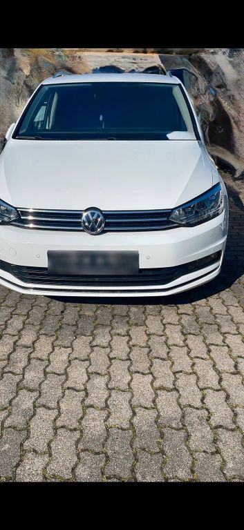 Image of Volkswagen Touran