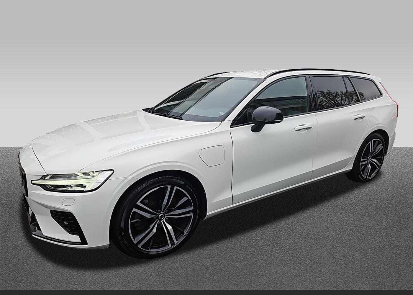 Volvo V60 T6 AWD R-Design / AHZV/18,8 kw/h Akku