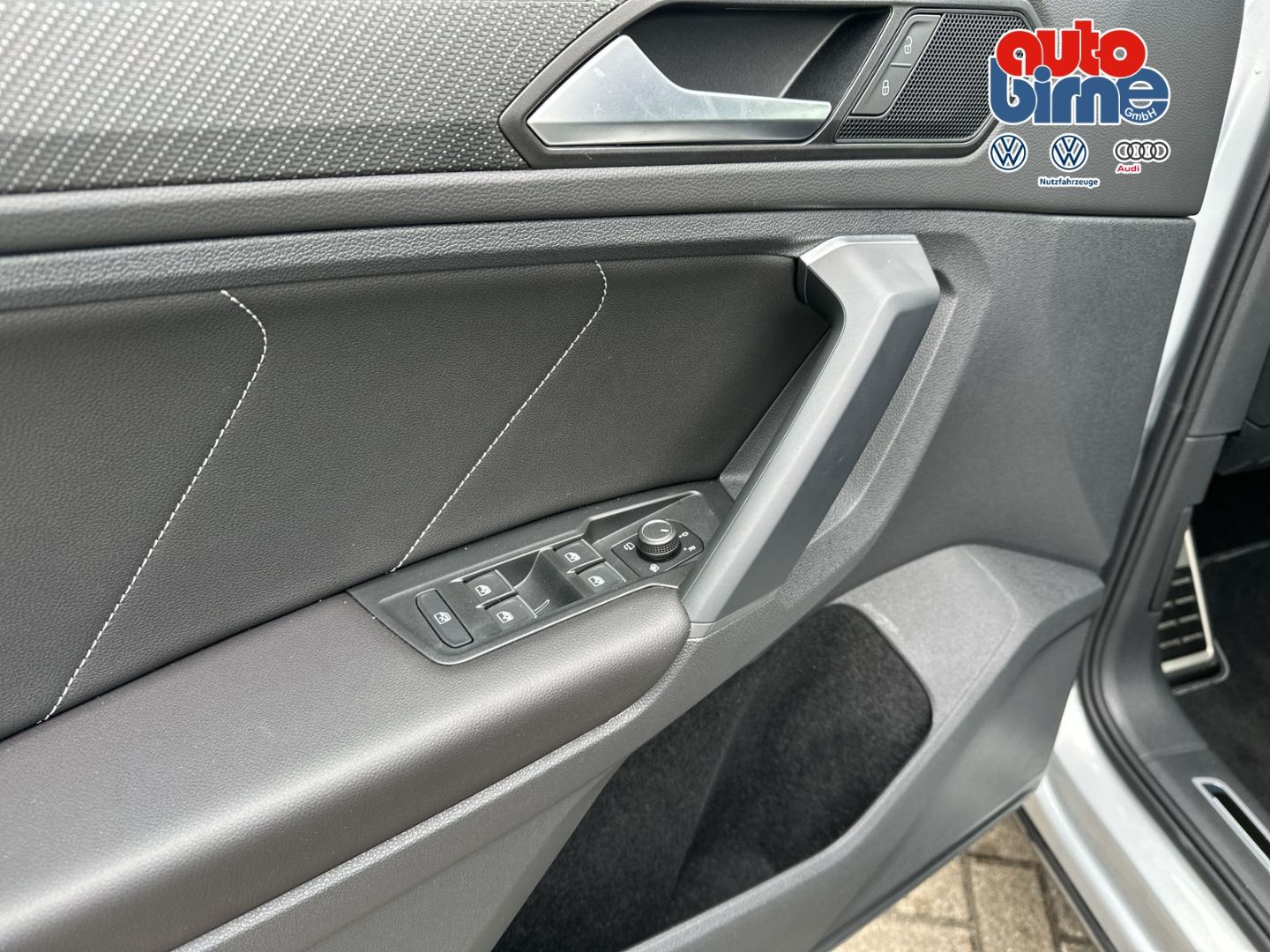 Tiguan R-Line 1.5 TSI BMT  AHK-klappbar Navi Dig