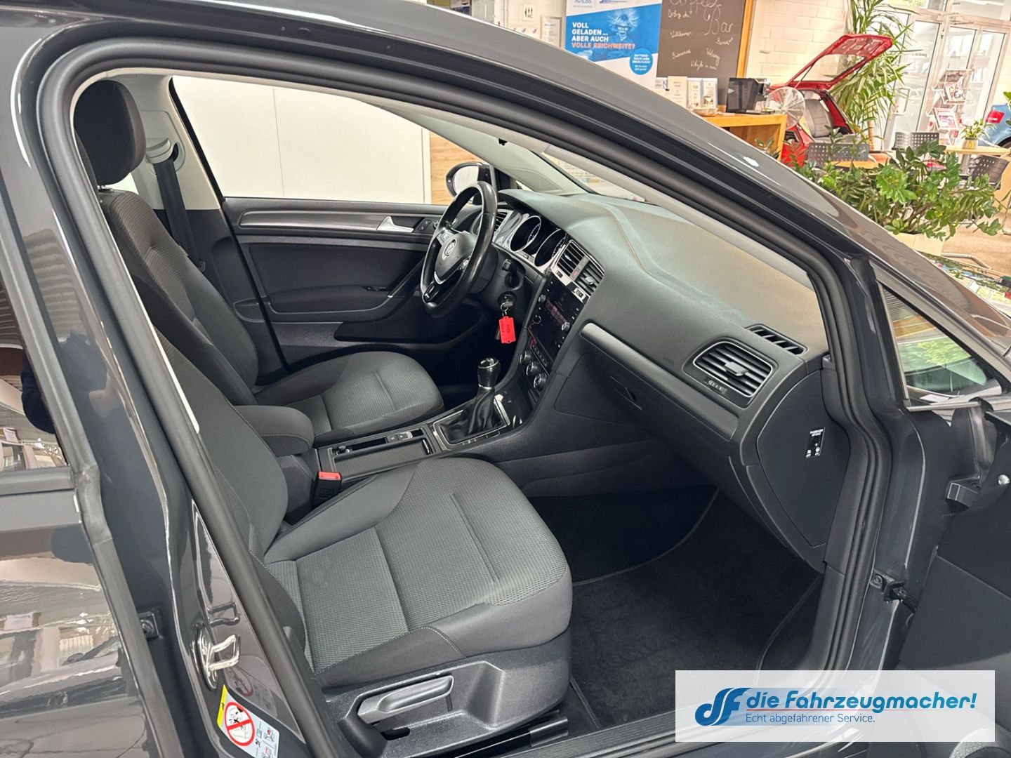 Fahrzeugabbildung Volkswagen Golf VII Comfortline BMT Start-Stopp 1.6 TDI EU6