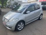 Mercedes-Benz A -Klasse A 200 Turbo Avantgarde Sport Paket - Mercedes-Benz A 200: Turbo