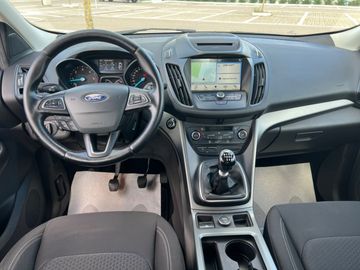 Ford Kuga - 12