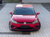 Volkswagen Golf VII Lim~R-Line~SPORTPAKET~2.HA~NAVI~PDC~SHZ - Volkswagen Golf: Sport Line