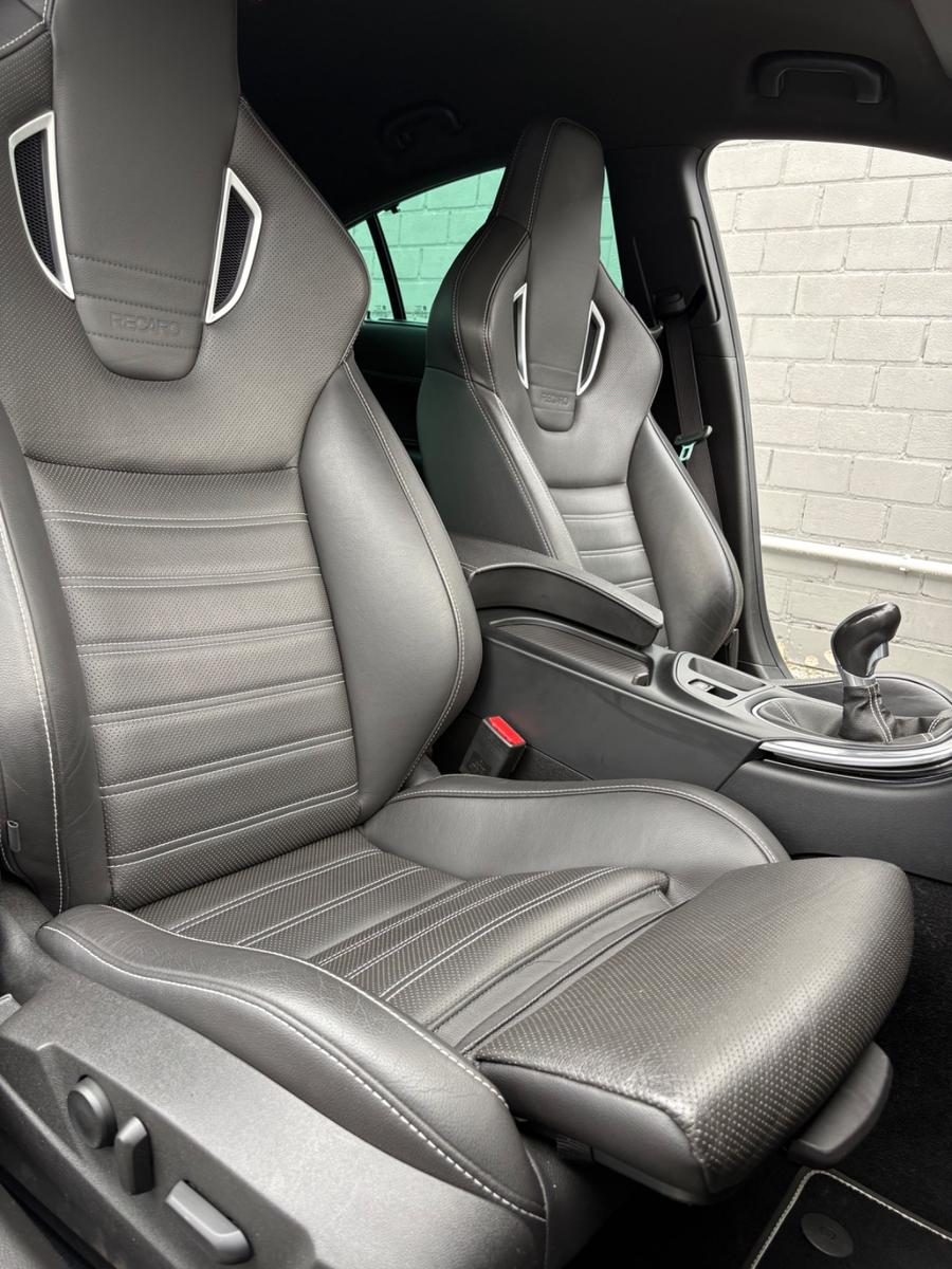 Opel Insignia OPC 4x4 UNLIMITED SPUR/TOT/NAVI/ACC/SZH