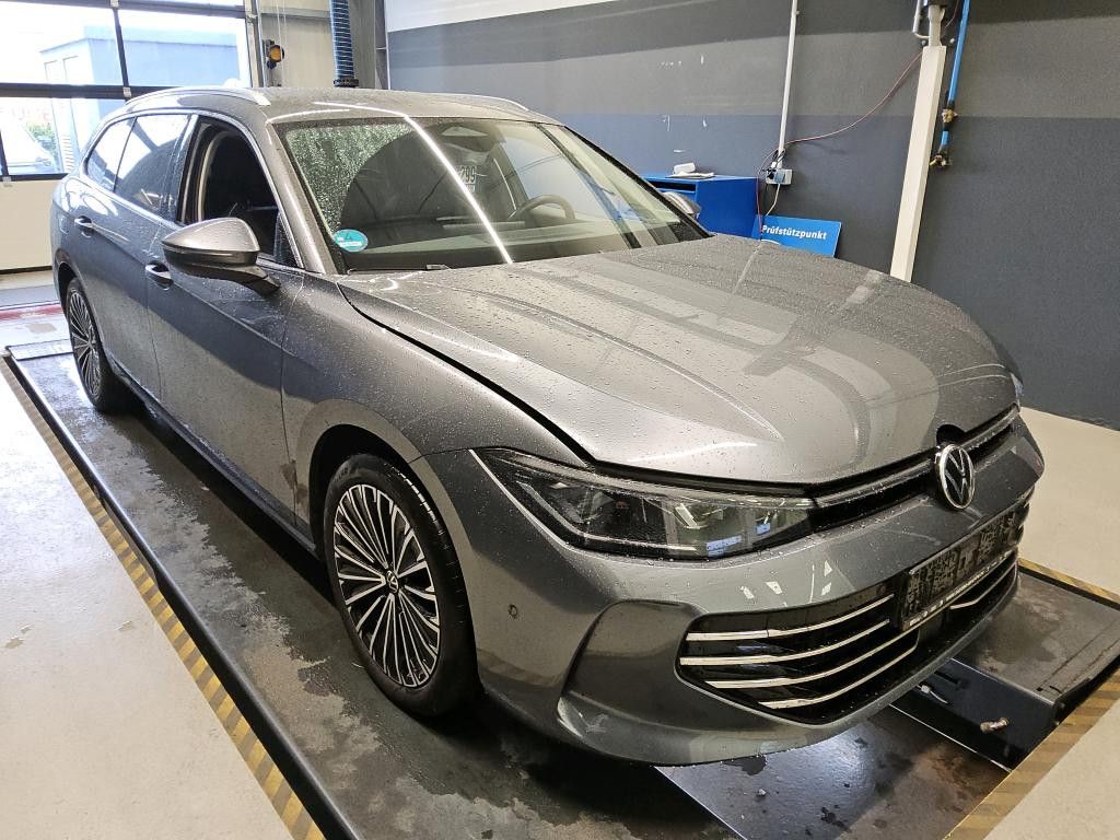Volkswagen Passat Variant 2.0 TDI DSG AHK CAM LEDER Navi El foto 3