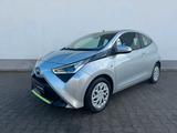 Toyota Aygo AYGO  X-PLAY (CAMERA/NAVI/1.HAND/EURO 6/LED - Toyota Aygo (X) in Wiesbaden
