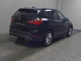 BMW X1 xDrive 18d Sport Line Navi Active PDC LED LM - BMW X1 mit Diesel-Antrieb: Geländewagen