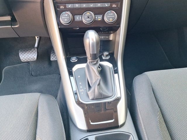 Volkswagen T-Roc - Bild 9