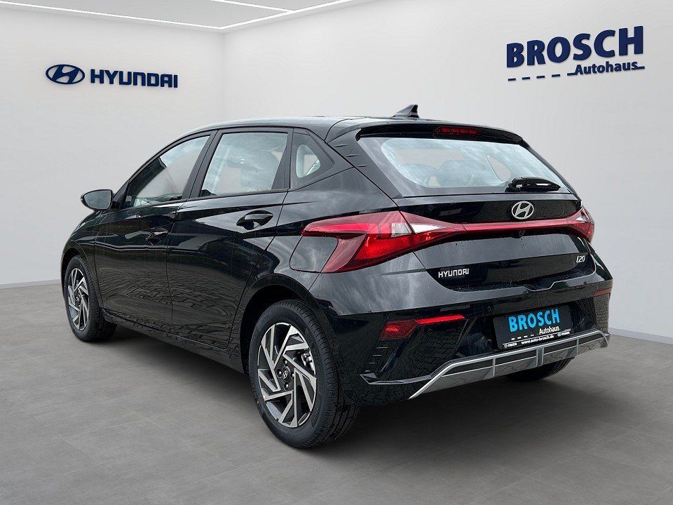 Fahrzeugabbildung Hyundai i20 MY25 1.0T TREND KOMF-P TZ KEYLESS+NAV+KAMERA
