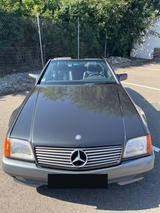 Mercedes-Benz SL 320 SL - graue Mercedes-Benz SL 320