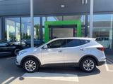 Hyundai SANTA FE Family + 2WD - Hyundai SANTA FE in Oberhausen