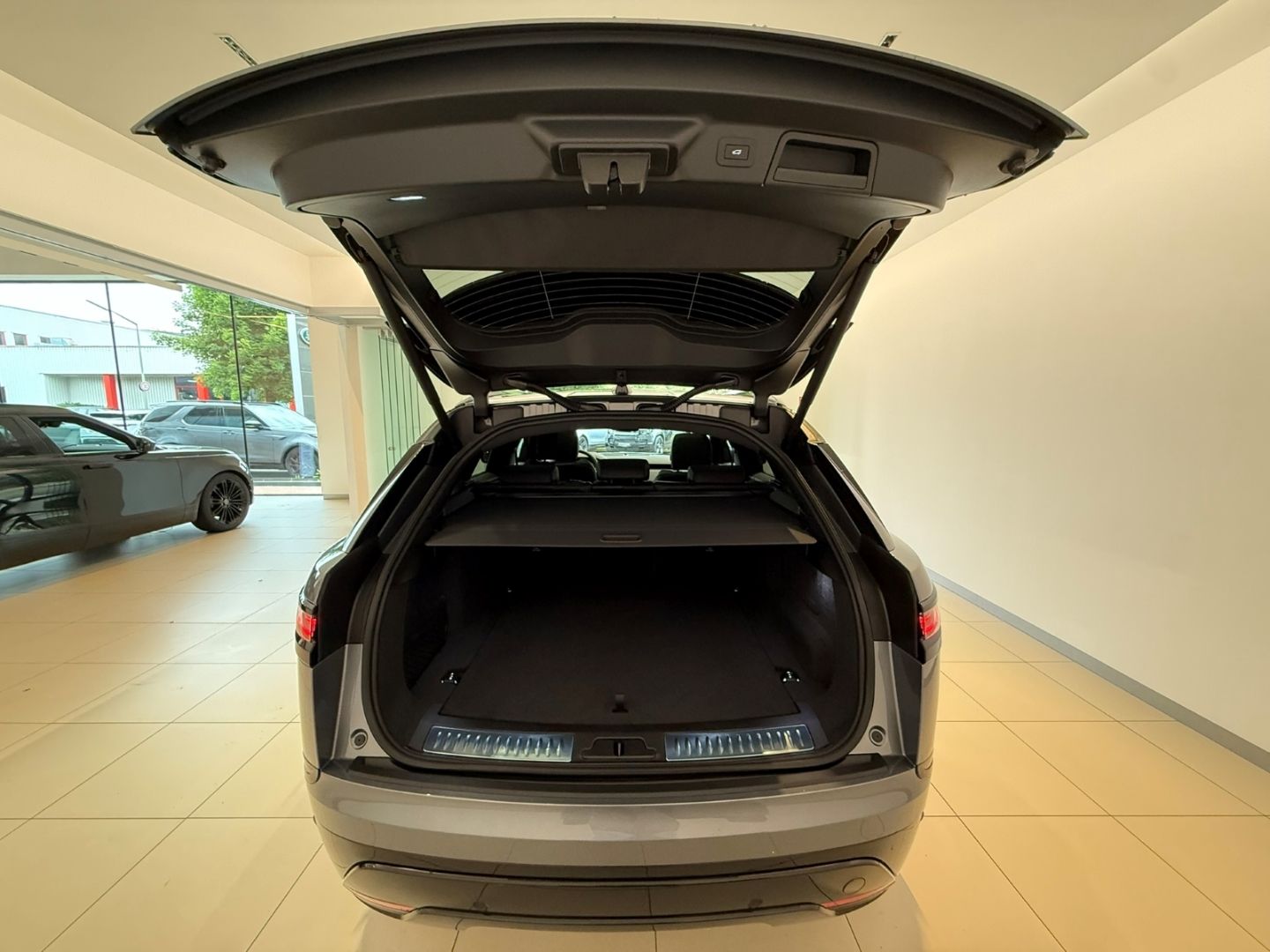 Land Rover Range Rover Velar - Bild 17