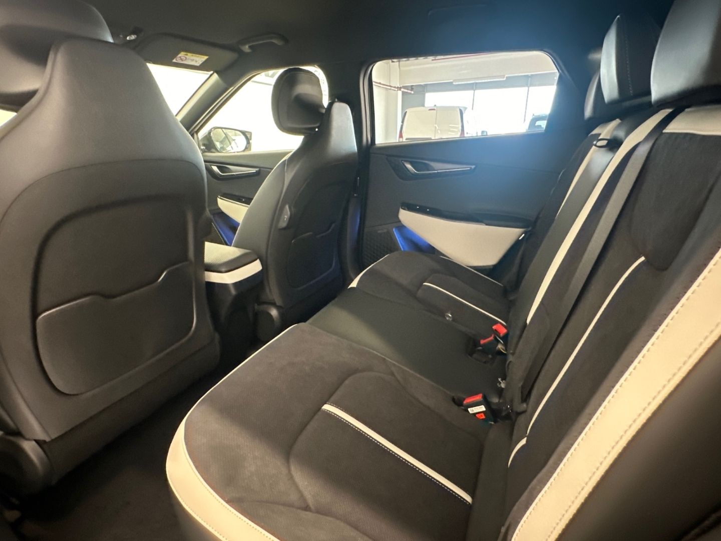 Fahrzeugabbildung Kia EV6 GT-Line 4WD 84 kWh Pano Head-Up LED Wärmepum