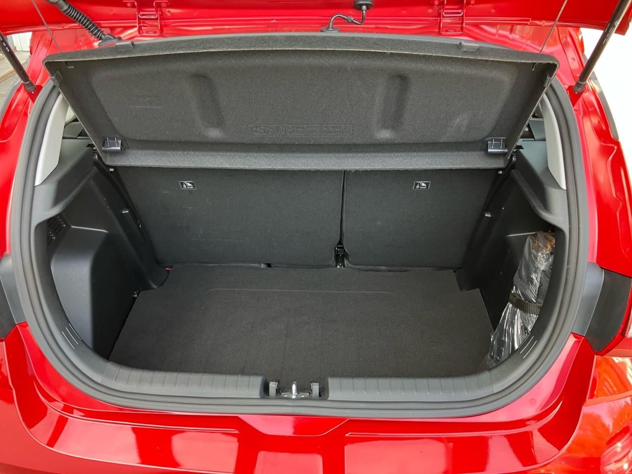 Fahrzeugabbildung Hyundai i20 TREND DynLicht Kam. LM Navi PDC SHZ SpurH