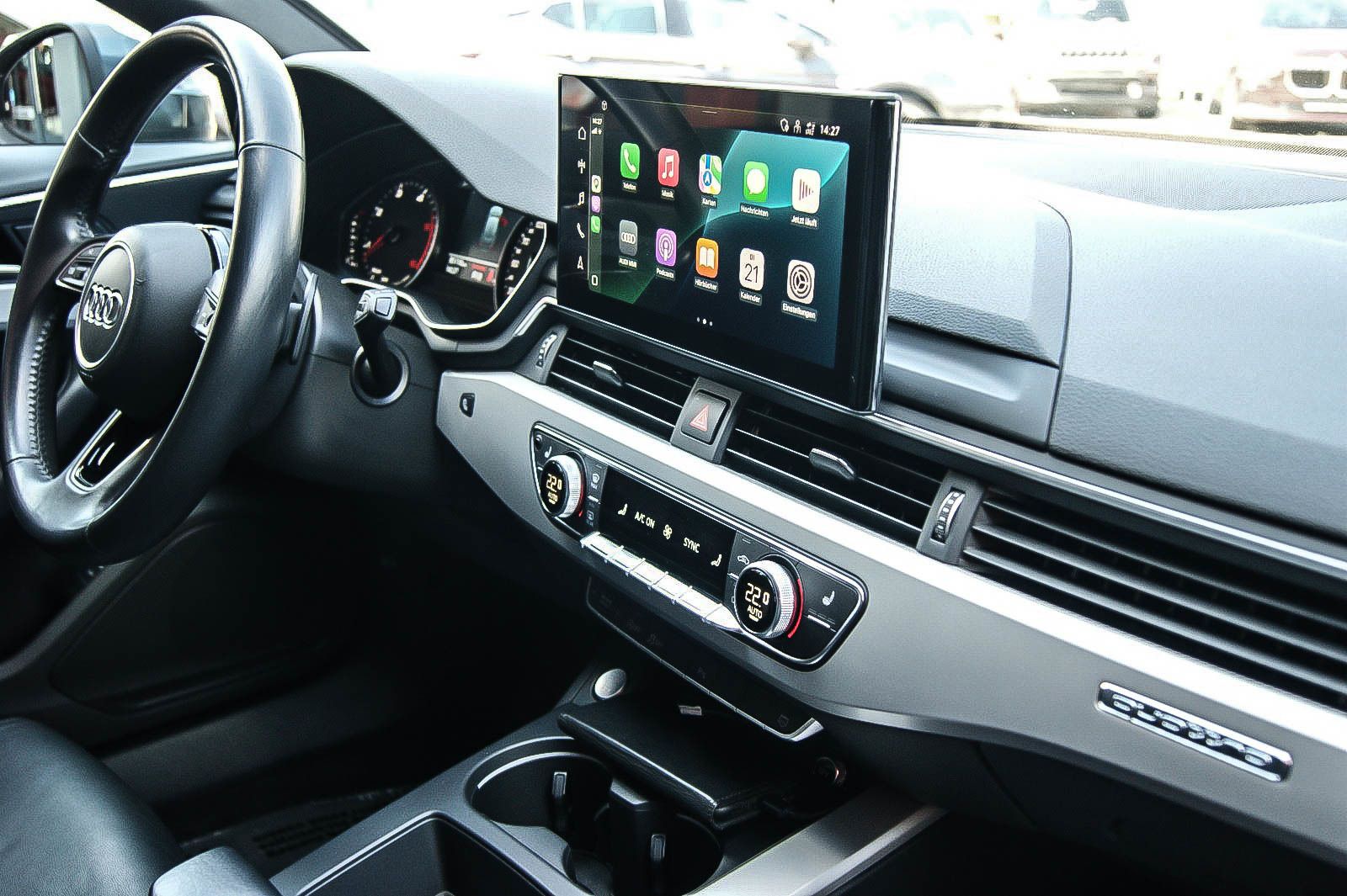 Fahrzeugabbildung Audi A4 Avant 45 TDI quattro S line PANORAMA KAMERA L