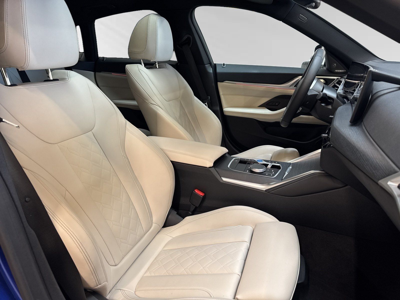 BMW i4 - Bild 9