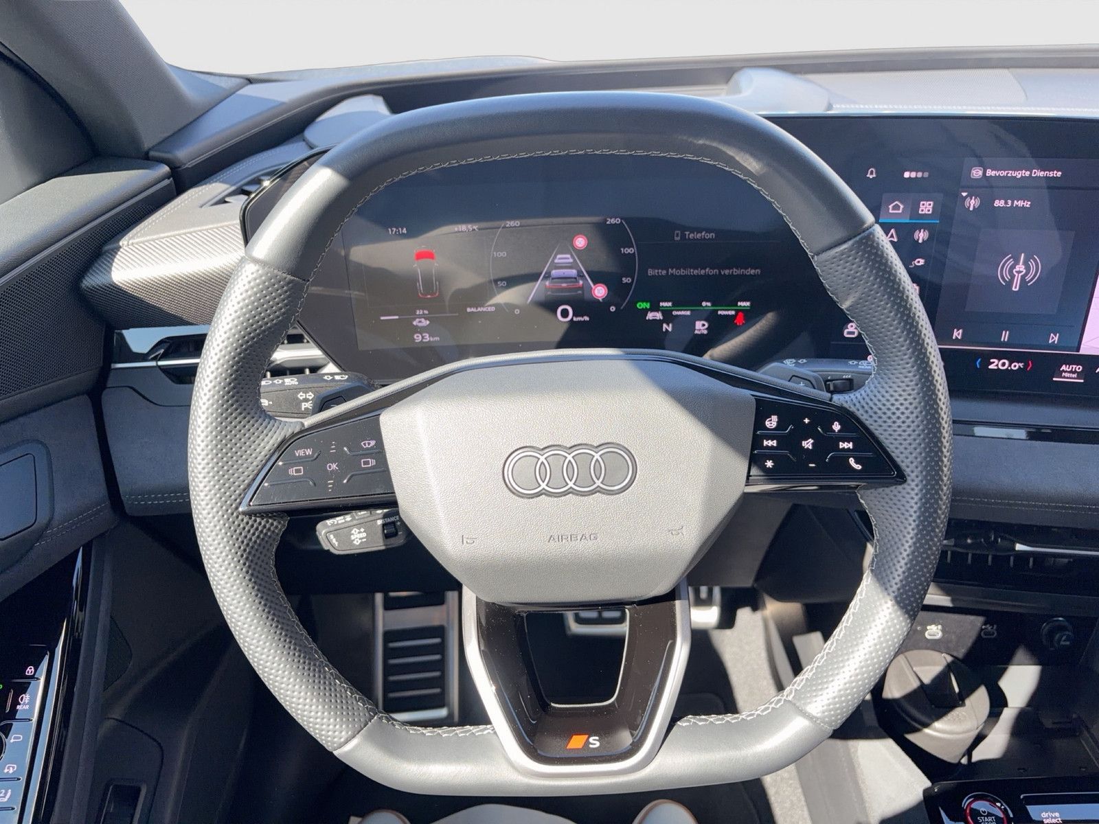Audi SQ6 e-tron - Bild 10
