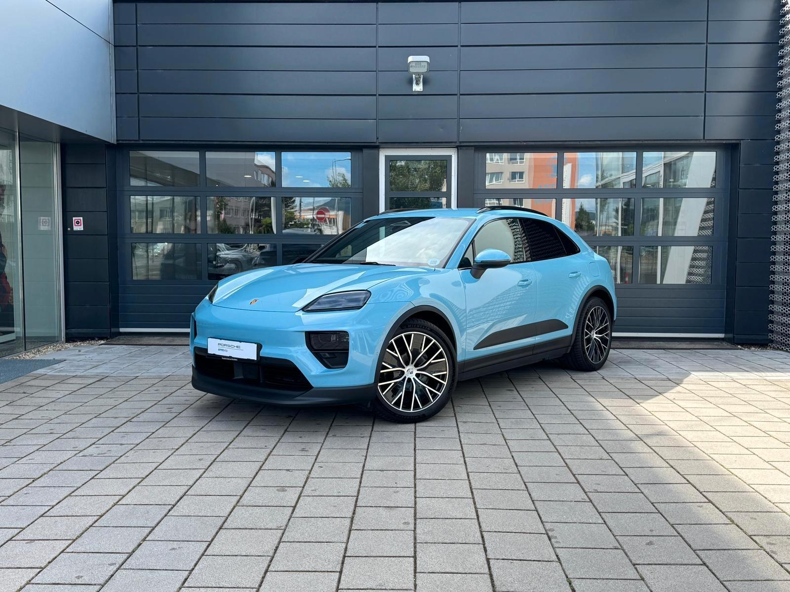 Porsche Macan Electric 4
