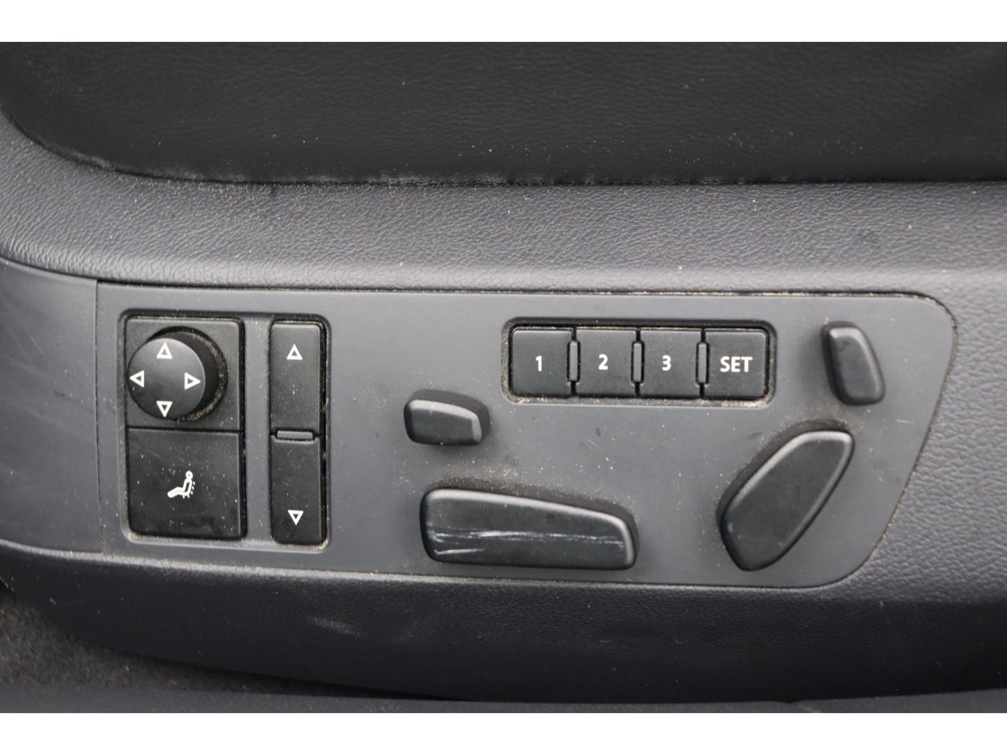Fahrzeugabbildung Volkswagen Phaeton V6 TDI 4Motion ACC Pano Memory Leder