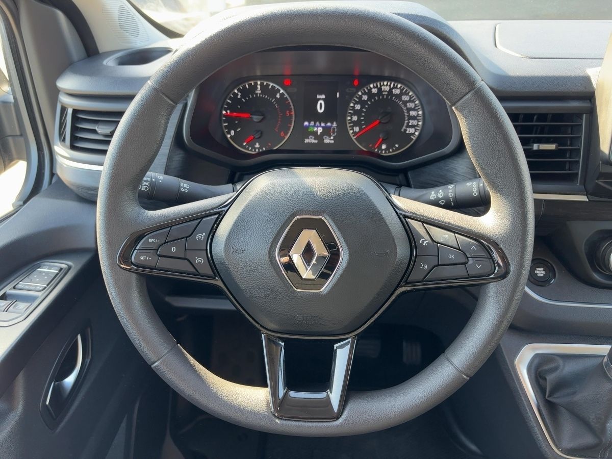 Fahrzeugabbildung Renault Trafic Pkw Life dCi 170 EDC GJR Kamera SHZ Navi