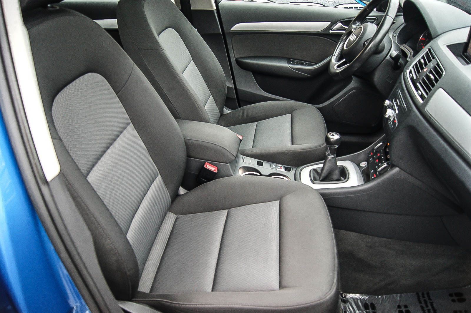 Fahrzeugabbildung Audi Q3 14 TFSI S-LINE PANORAMA LED KAMERA MMI 1.HAND