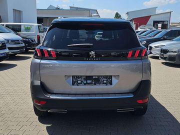 Peugeot 5008 - 5