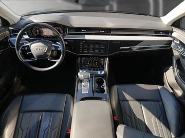 Audi A8 - 11