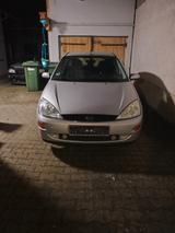 Ford Focus 1.6 Ghia Autom. Ghia Kein TÜV  - gebrauchte Ford Focus aus dem Jahr 2000