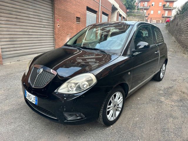 Lancia Ypsilon 1.2 69 CV Unyca *NEOPATENTATI*