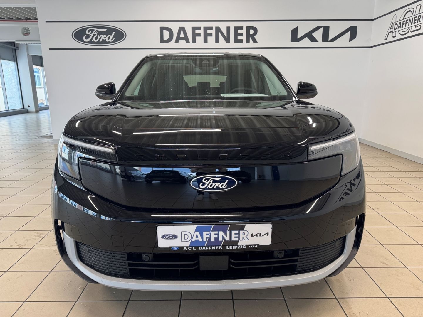 Fahrzeugabbildung Ford Explorer RWD LED Kamera Spurhalteass.