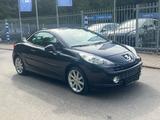 Peugeot 207 CC Cabrio-Coupe Roland Garros 2.HAND/LEDER - Peugeot 207 mit Benzin-Antrieb: Cabrio, Garros Roland