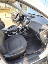 Hyundai ix35 1.6 Comfort 2WD Comfort - Hyundai ix35 Comfort mit Benzin-Antrieb