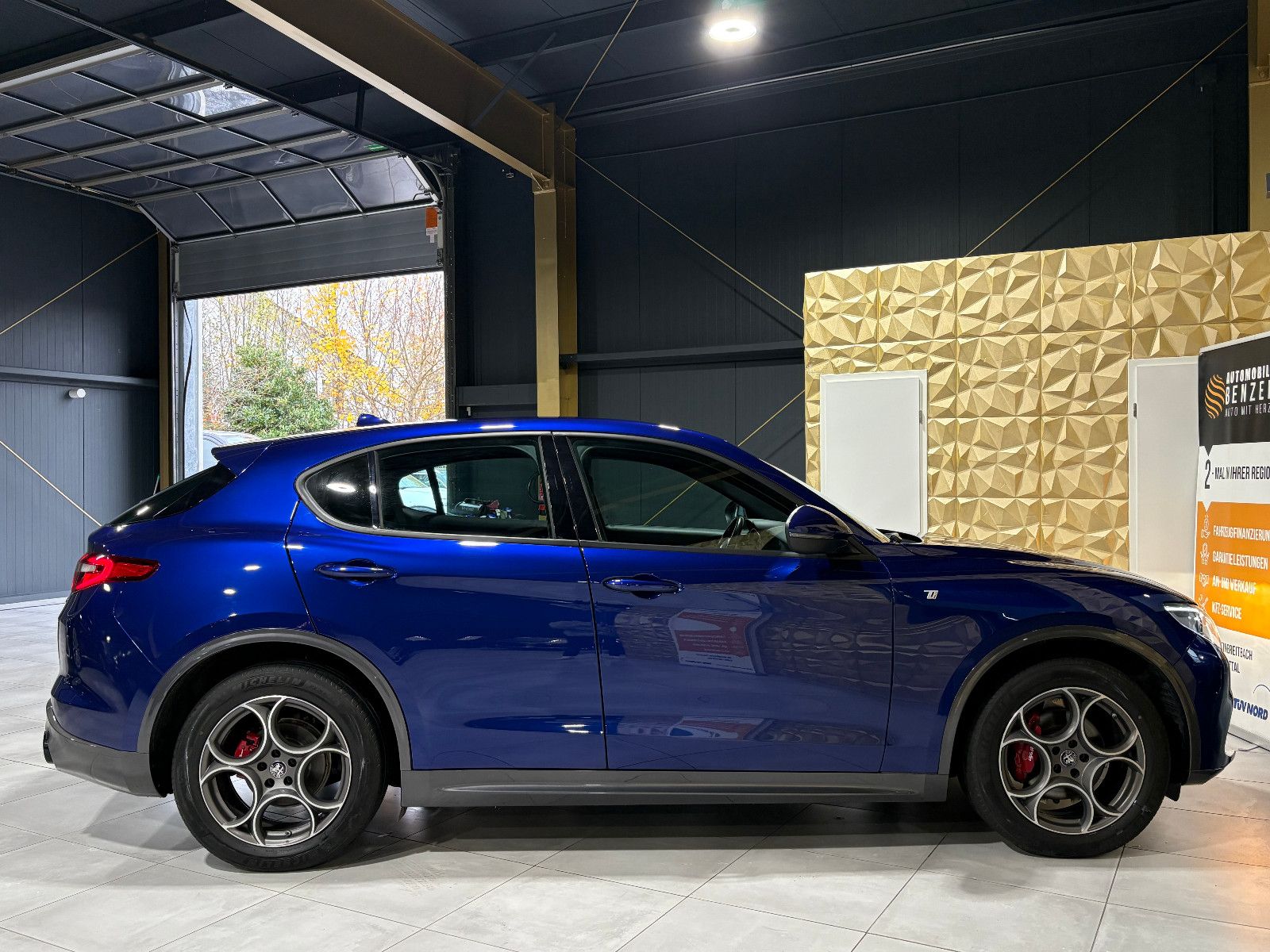 Fahrzeugabbildung Alfa Romeo Stelvio Ti Q4/MEMORY/NAVI/KAMERA/ACC/KLIMA