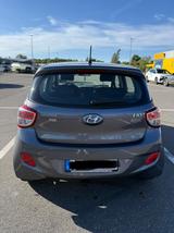 Hyundai i10 1.2 YES! Silver YES! Silver - Hyundai i10 in Ludwigshafen
